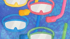 set of snorkeling goggles and snorkeling set 01