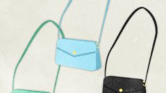 set of cute shoulder bags